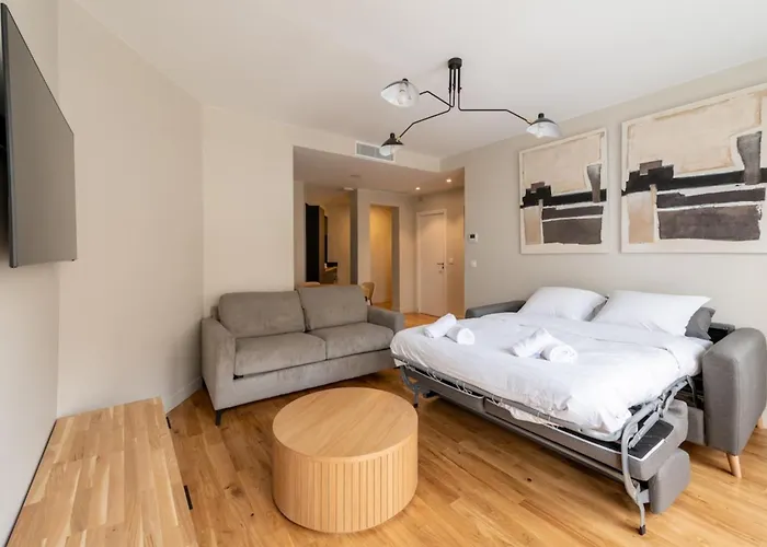 Beautiful & Modern 1bd Flat Near Montmartre * 巴黎